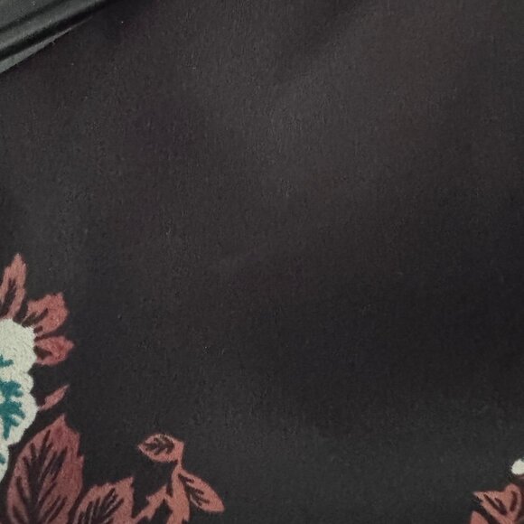 Urban Outfitters Black Floral Kimono Cardigan Cover Up - Picture 6 of 6